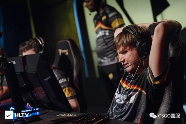 卖票！Xiaohu优势飞机脸探草丛 LNG横扫WBG晋级S14